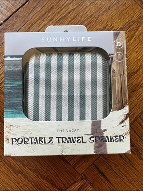 Sunnylife Portable Travel Speaker - Green & White Stripes